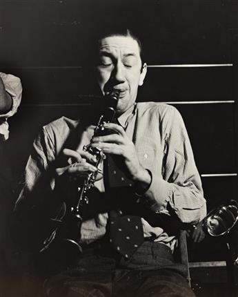 SKIPP ADELMAN & CHARLES PETERSON (1900-1976) A group of 4 jazz photographs, including two of Teddy Wilson by Adelman and one of Peewee